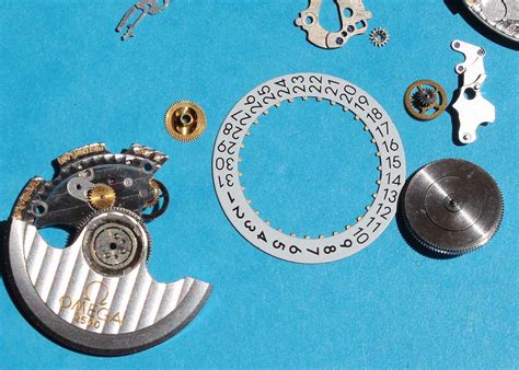 Also present is the calibre number 269 and the individual serial number 20214165. . Omega movement parts